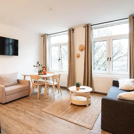 Hamburg - Cosy Apartment For 5-3